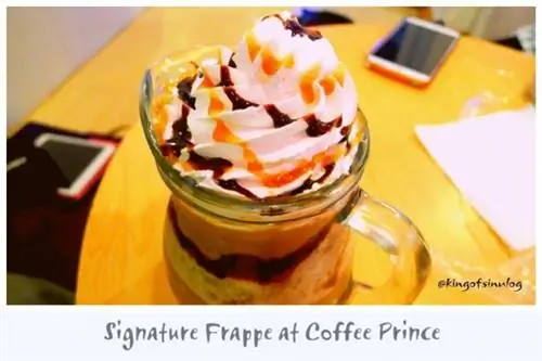 Фирменный фраппе в Coffee Prince