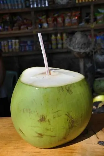Buko Juice на пляже Коммандос