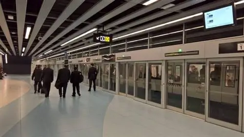 Метро Барселоны