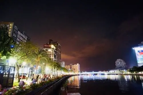 Пешеходная экскурсия по реке любви Каошунг