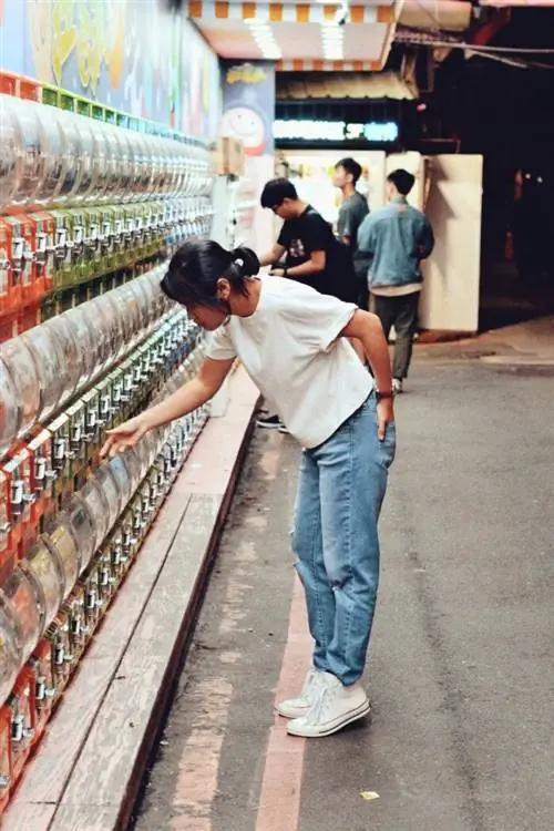 Прогулка по торговому району Симэньдин.