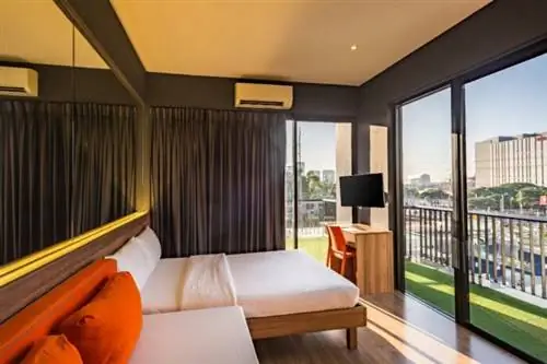 Бутик-отель Azumi в Алабанге