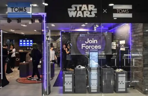 Коллаборация StarWars TOMS