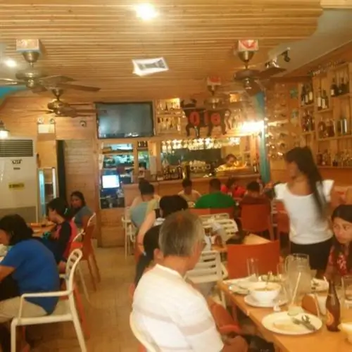 Обед как обычно в баре и ресторане Ole Tapas.