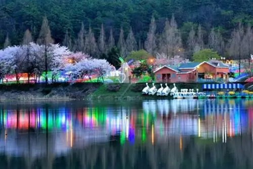 Семейная территория Кванджу - Парк Учи, фото со страницы Visit Guangju FB