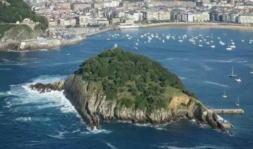 Исла-де-Санта-Клара, автор: Спайк, Wikipedia CC Исла-де-Санта-Клара, автор: Спайк, Wikipedia CC