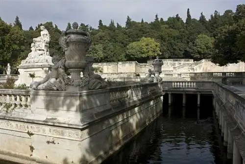 Earl les Jardins de Fontaine, автор Даниэль Вильяфруэла, Wikipedia CC