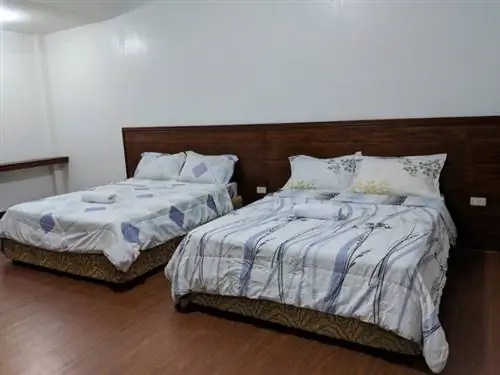 Двухместный номер в отеле MacArthur Samson Beach Resort