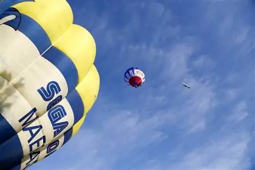 Департамент туризма празднует первый запуск Филиппинского международного фестиваля воздушных шаров в КАЛАБАРСОНЕ