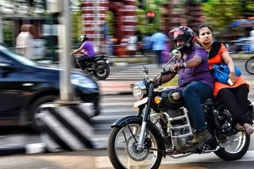 Trivandrum Rd Оживленные улицы Тривандрама