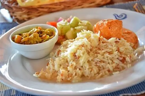 Обед в отеле Travancore Heritage Resort.