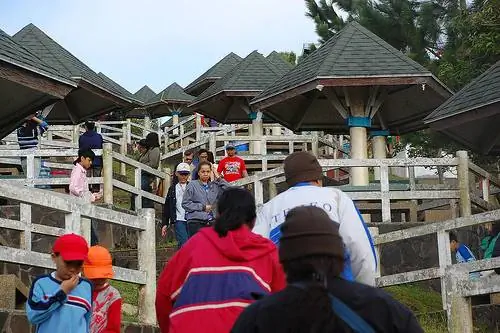 Не просто следуйте за другими туристами, спрашивайте дорогу!