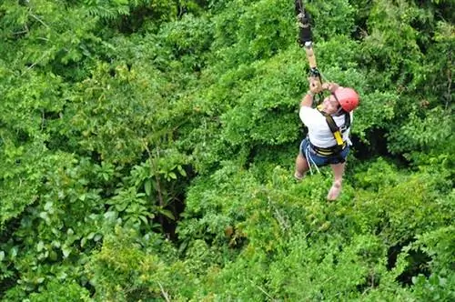 Каждое приключенческое занятие имеет свои собственные риски.