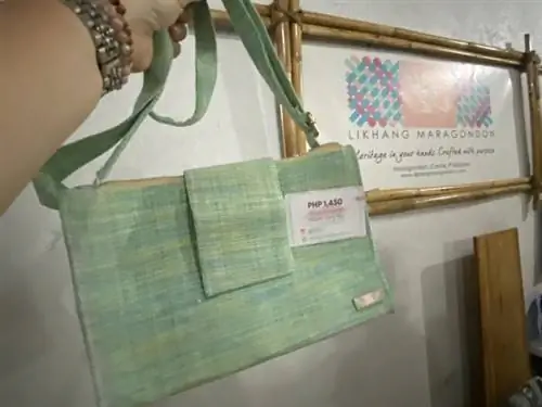 Продается сумка в салоне Habing Maragondon.