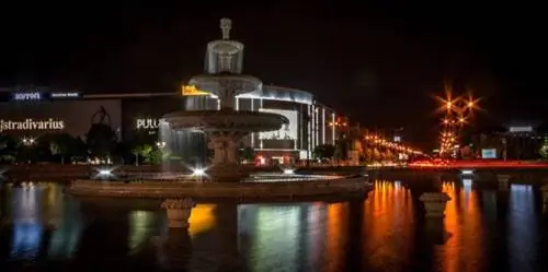 Бухарест ночью Бухарест ночью