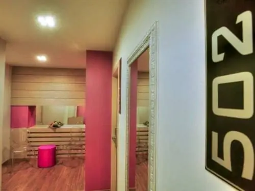 Z Executive Boutique Hotel в Бухаресте
