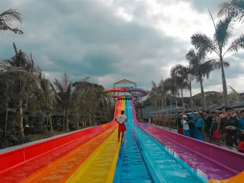 Красочный Slip N Slide
