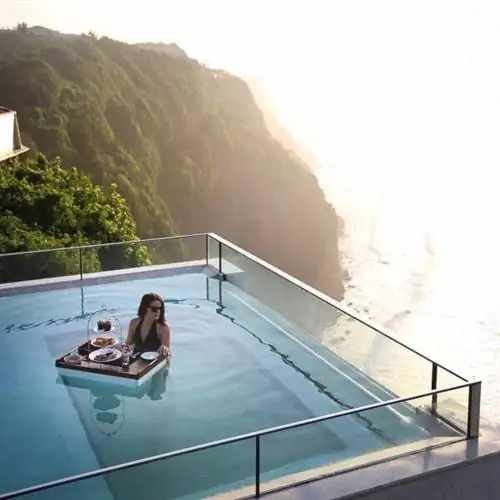 Фотография Edge Bali через IG @laurenaleigh