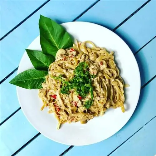 фото пасты со сливками и грибами через Mabuti Eat & Chill FB