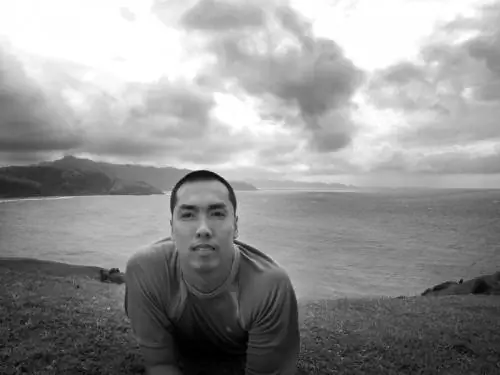 Эстан Кабигас из Langyaw.com