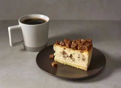 Яблочный чизкейк с ирисками
