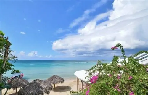 Негрил Beach House Квартиры в аренду