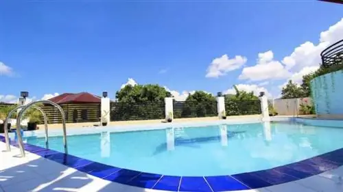 Coron Airbnb с большим бассейном