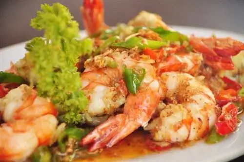 Пряные гамбасы в баре-ресторане Ole Tapas