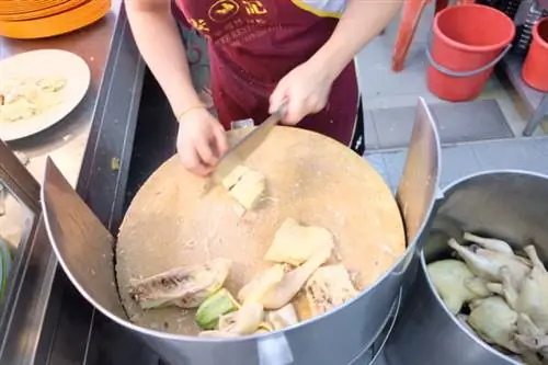 Ипох, курица на пару