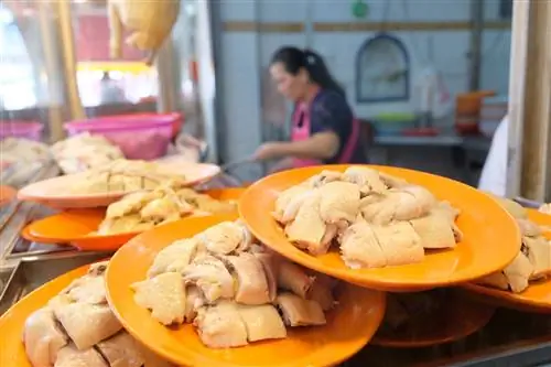 Гастрономическая поездка: обед Тауге Аям в ресторане Onn Kee в Ипохе, Малайзия