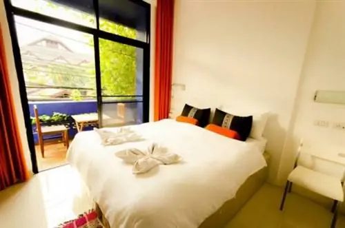 Лунный свет Чампа Вьентьян