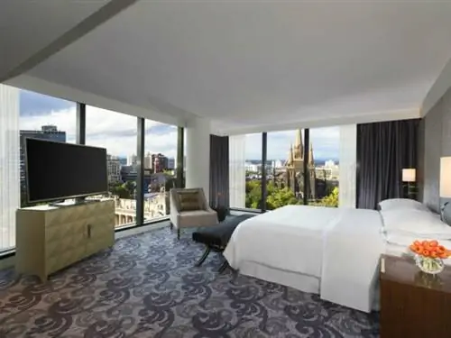Люкс с террасой Treasury Gardens Sheraton Melbourne Hotel
