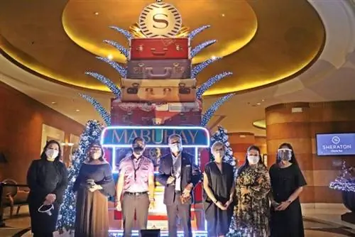 Освещение рождественской елки Sheraton Manila Bay 2020