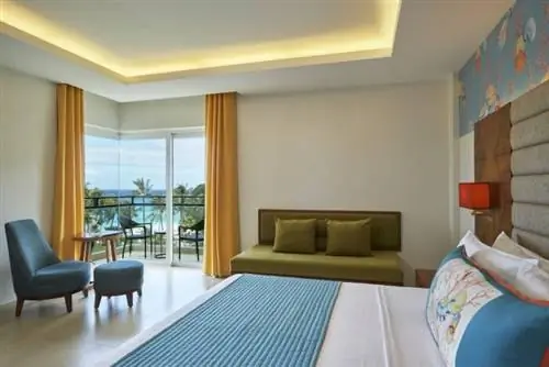 Номер «Премиум» с видом на море в отеле Movenpick Boracay