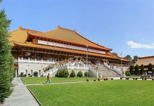 Храм Нань Тянь, автор Адам JWC, Wikipedia CC