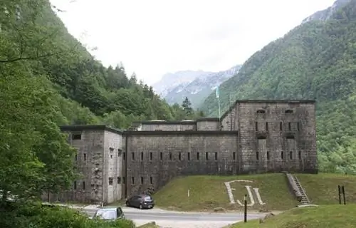 Бовец, крепость Клюзе, автор Дгендель, Wikimedia cc
