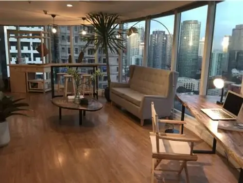 Макати Airbnb с видом