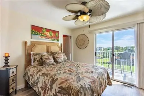 Уникальные апартаменты Destin Airbnb с комнатой Тики и закрытым выходом на пляж
