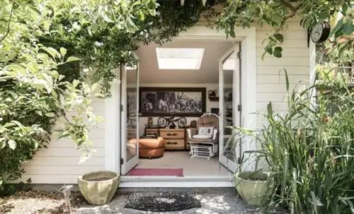 Прекрасный номер в коттедже Novato Airbnb с задним двором