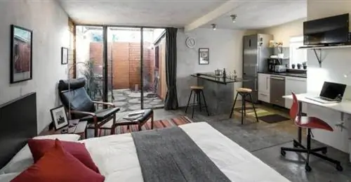 Гостевой дом Studio B в Финиксе, Аризона