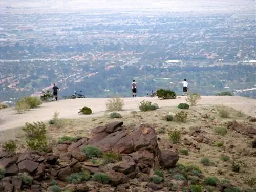 Топ-10 лучших развлечений в Палм-Дезерт, Калифорния