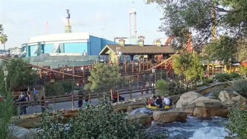 Big Foot Rapids на ферме Knott's Berry Farm, автор: Metro96, Wikipedia cc.