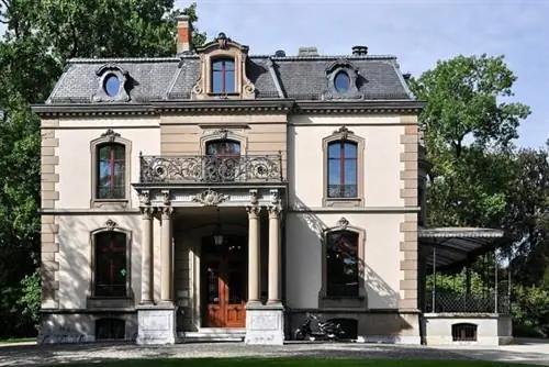 Munzkabinett und Antikensammlung Роланда Ж через Wikipedia cc