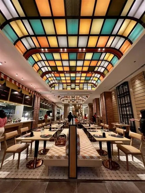 Ресторан Markt в Swissotel Clark