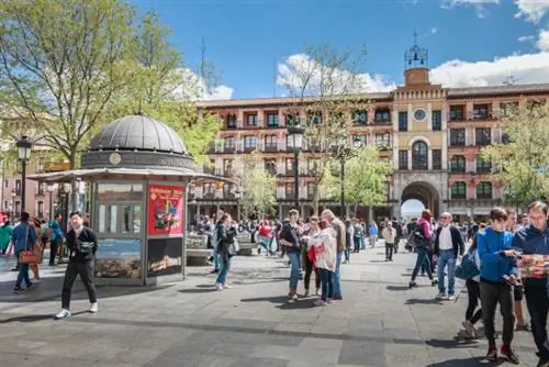 Фото Plaza de Zocodover через Depositphotos