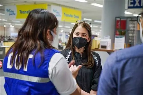 DOT проводит проверку аэропорта в первый день открытия PHL для иностранных туристов