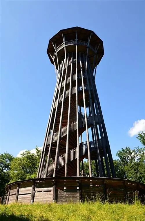 Башня Совабелен (Лозанна, Швейцария), автор Gzzz через Wikimedia cc