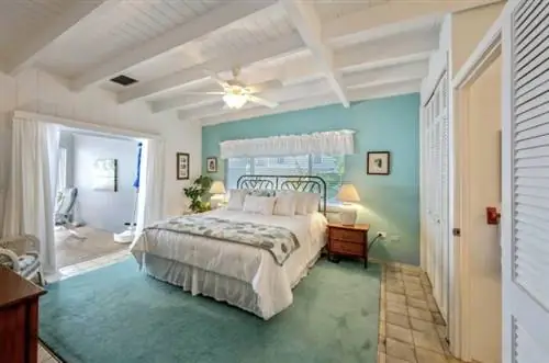 Коттеджи Исламорады на пляже