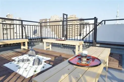 Airbnb на крыше Токио