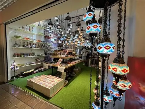 Светильники и декоры для дома